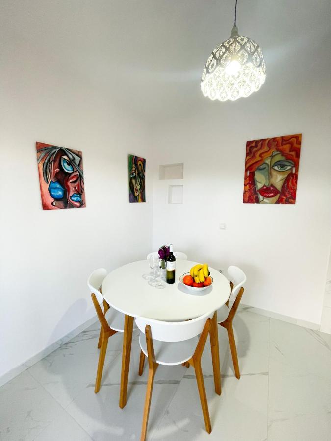 Spacious Apartment Amaros 科尔丘拉 外观 照片